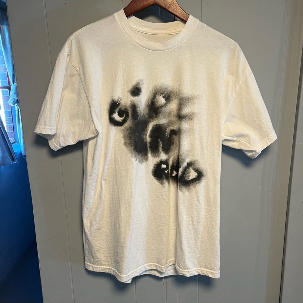 White girl in red label Graphic T-Shirt Kim Henning Andreassen Artwork Large